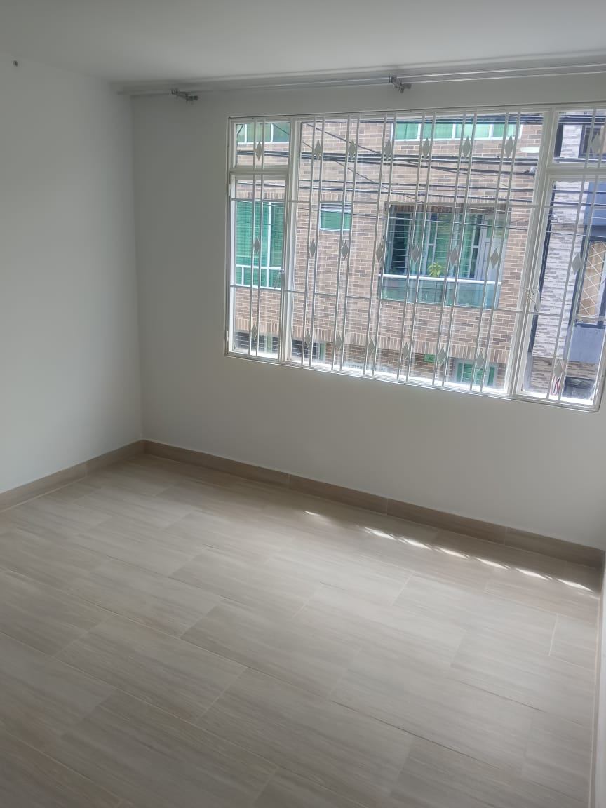 Dg. 85 # 82-54, Engativá, Bogotá, D.C., Bogotá, Bogotá, D.C., Colombia 4